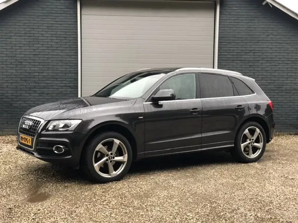 Audi Q5 2.0 TFSI QUATTRO S-LINE PANO Automaat